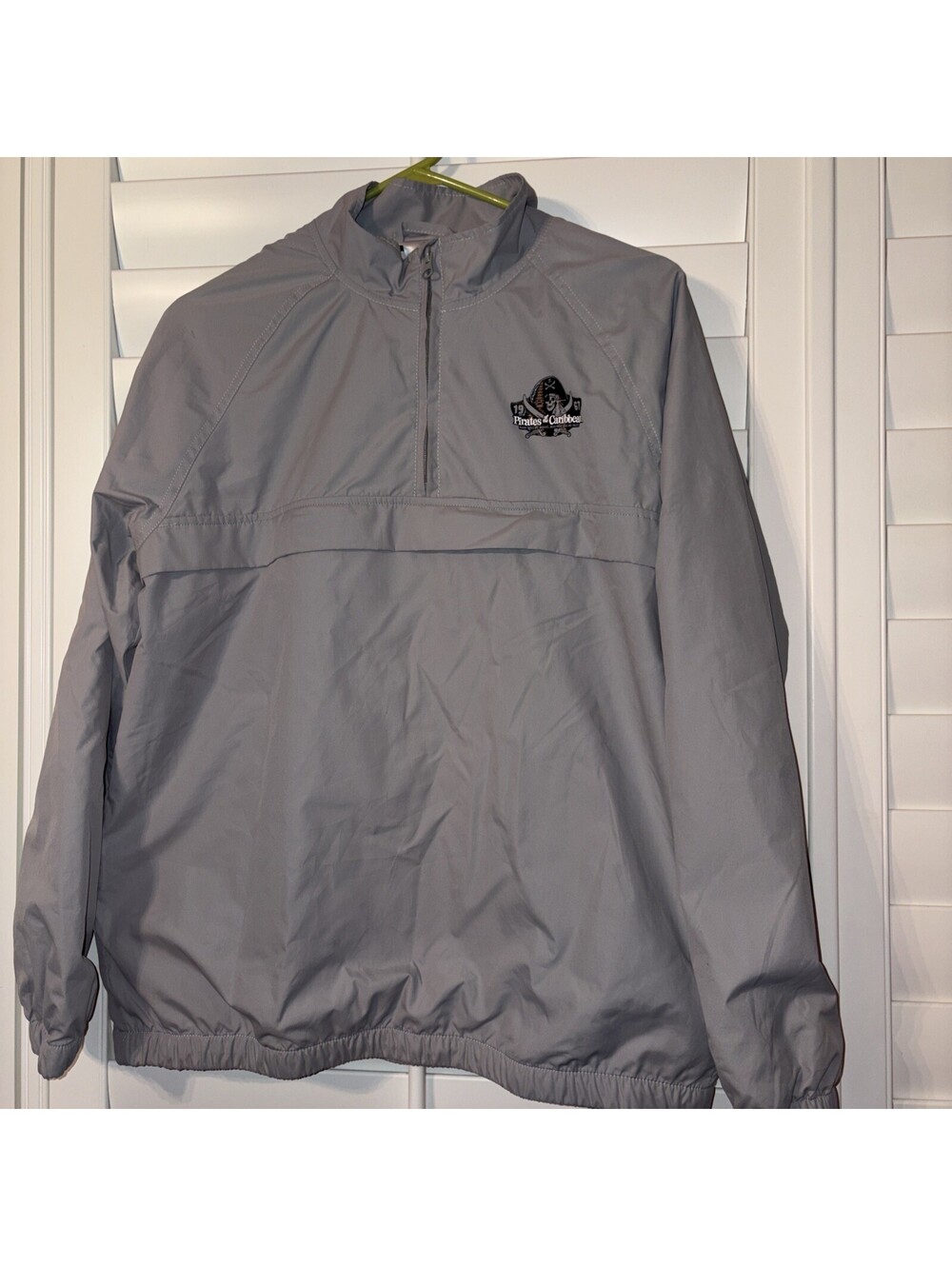 WDW Disney World Pirates Of The Caribbean 1/4 Zip Anorak Jacket Gray • Small
